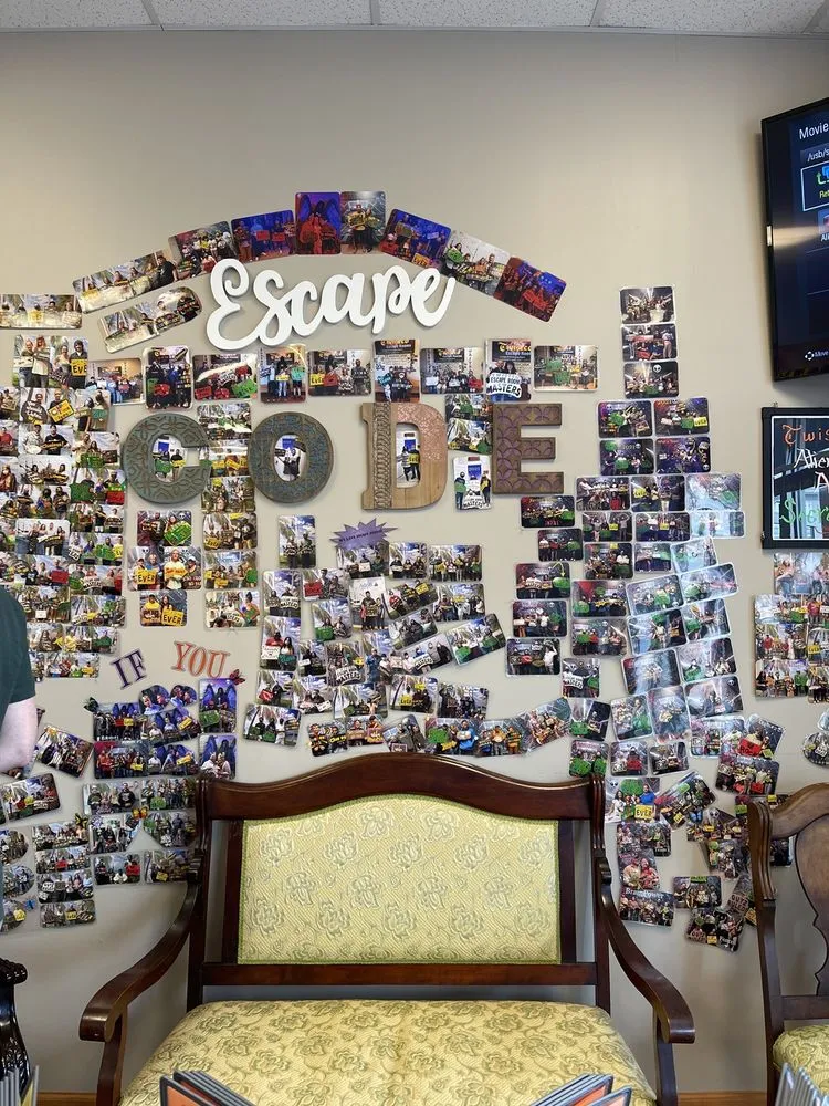 Twisted Escapes image