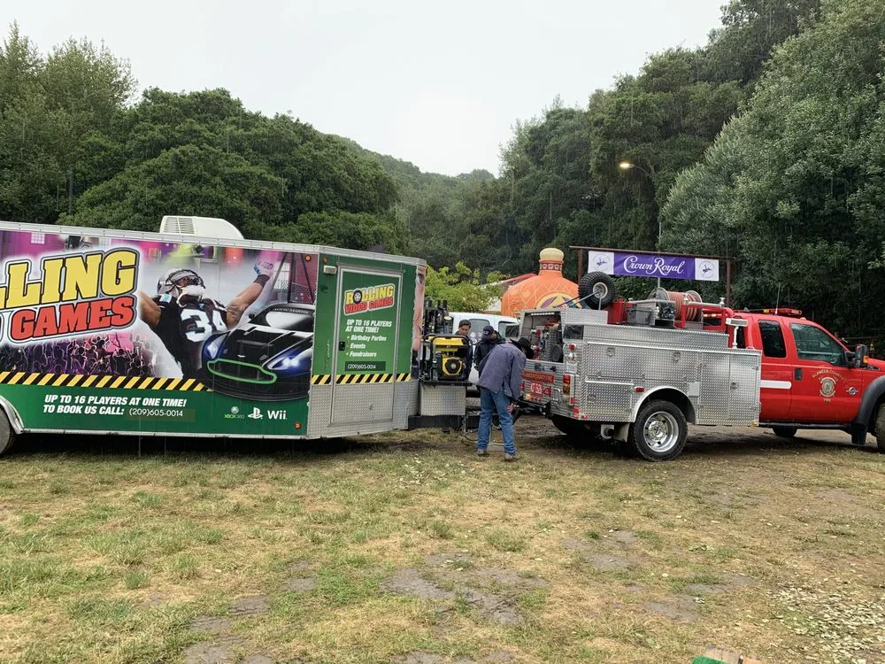 1-Up Game Truck image