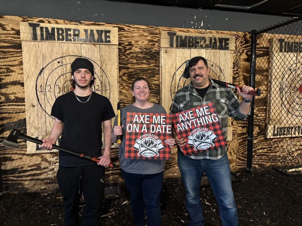 Timberjaxe Axe Throwing Lounge image
