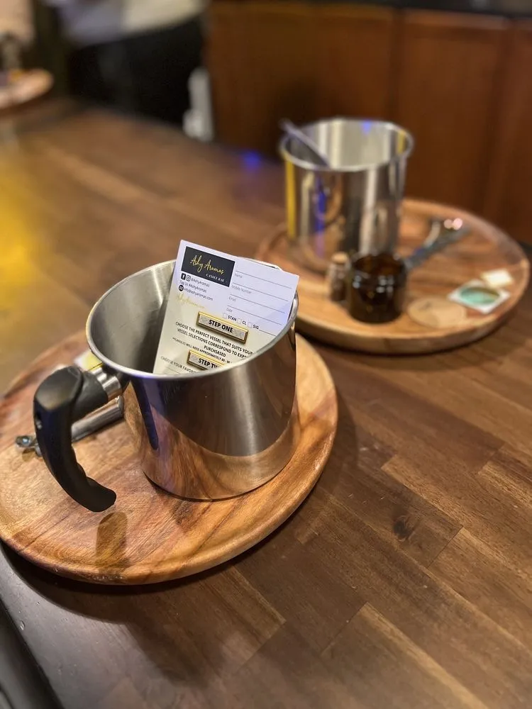 Ashy Aromas Candle Bar image