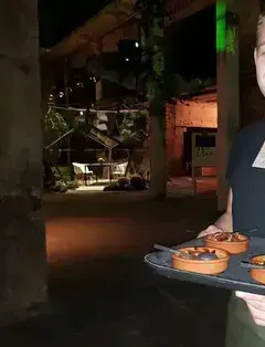LA Waiters