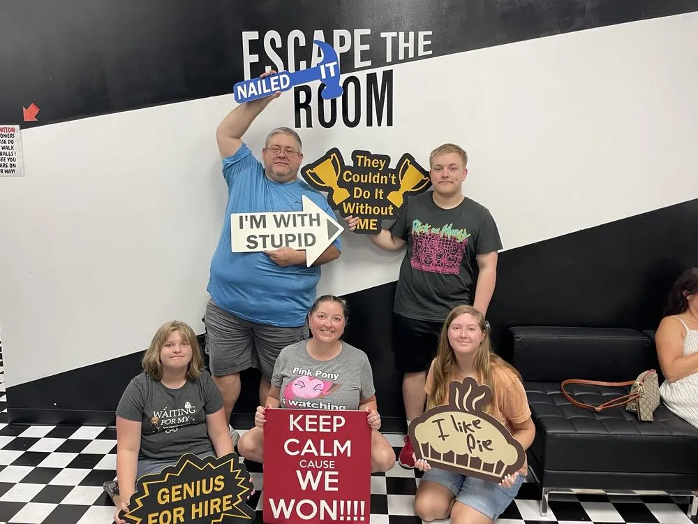 Escape The Room Texas-Woodlands logo