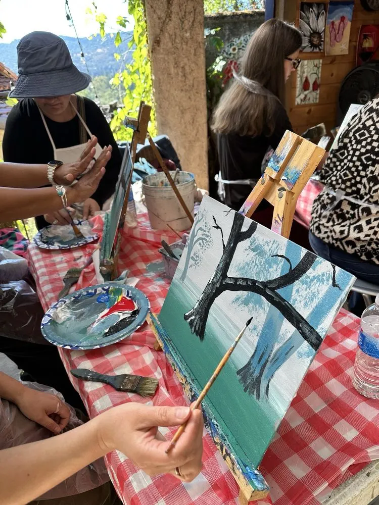 Paint & Picnic image