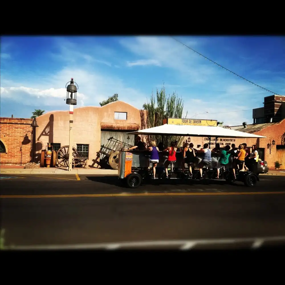 Tour De Tavern image