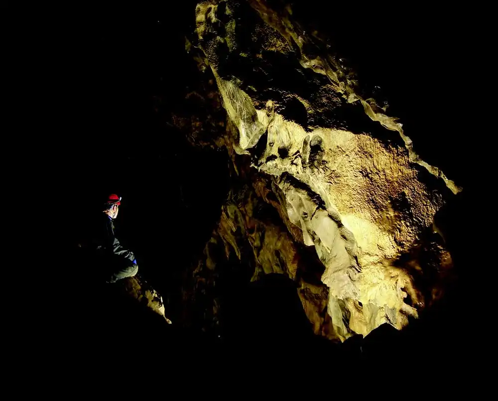 Canmore Cave Tours image