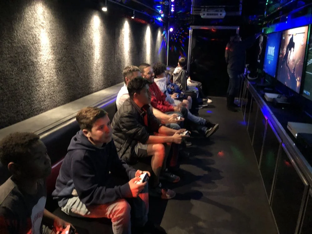 1-Up Game Truck image