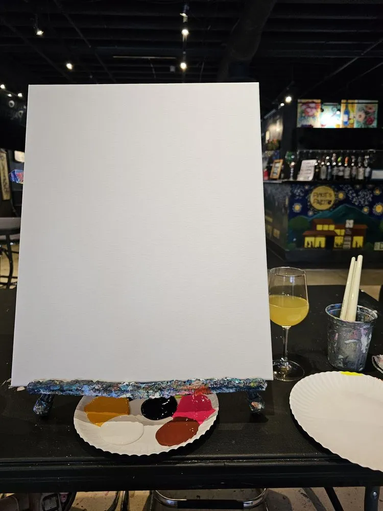 Pinot's Palette Danville image