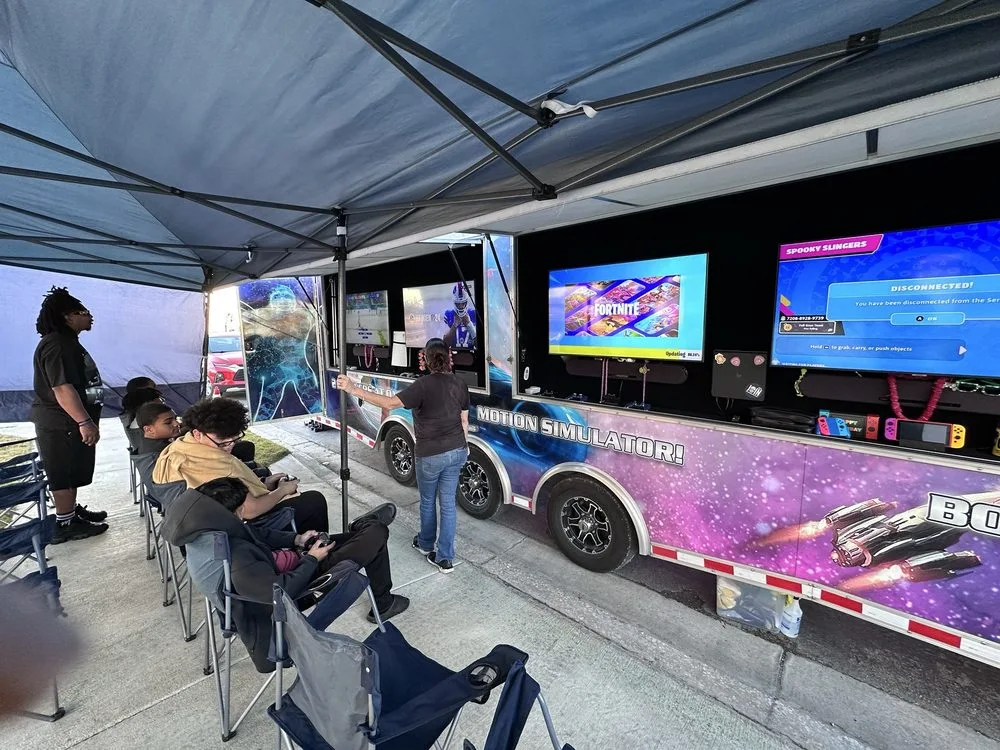 Metaverse Game Truck image