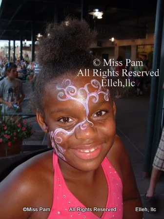 Miss Pam's Body Art & Balloons image