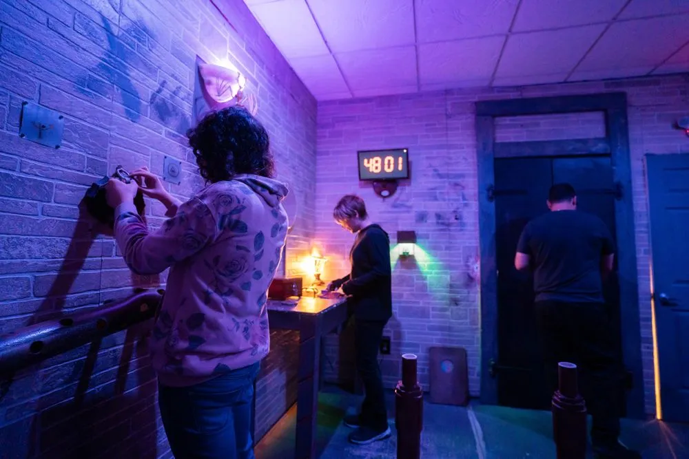 Escape Rhode Island image