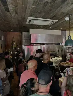 Scott's Pizza Tours