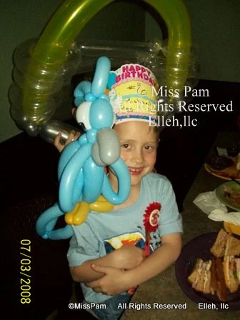 Miss Pam's Body Art & Balloons image