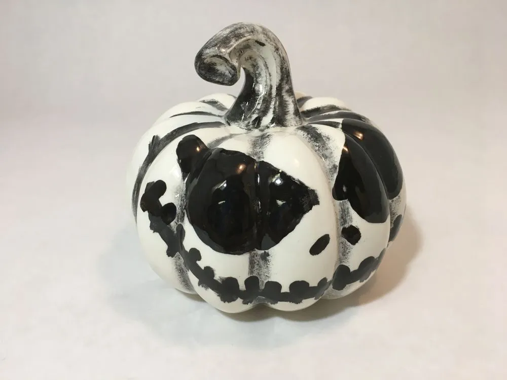 Explore Art and Clay image
