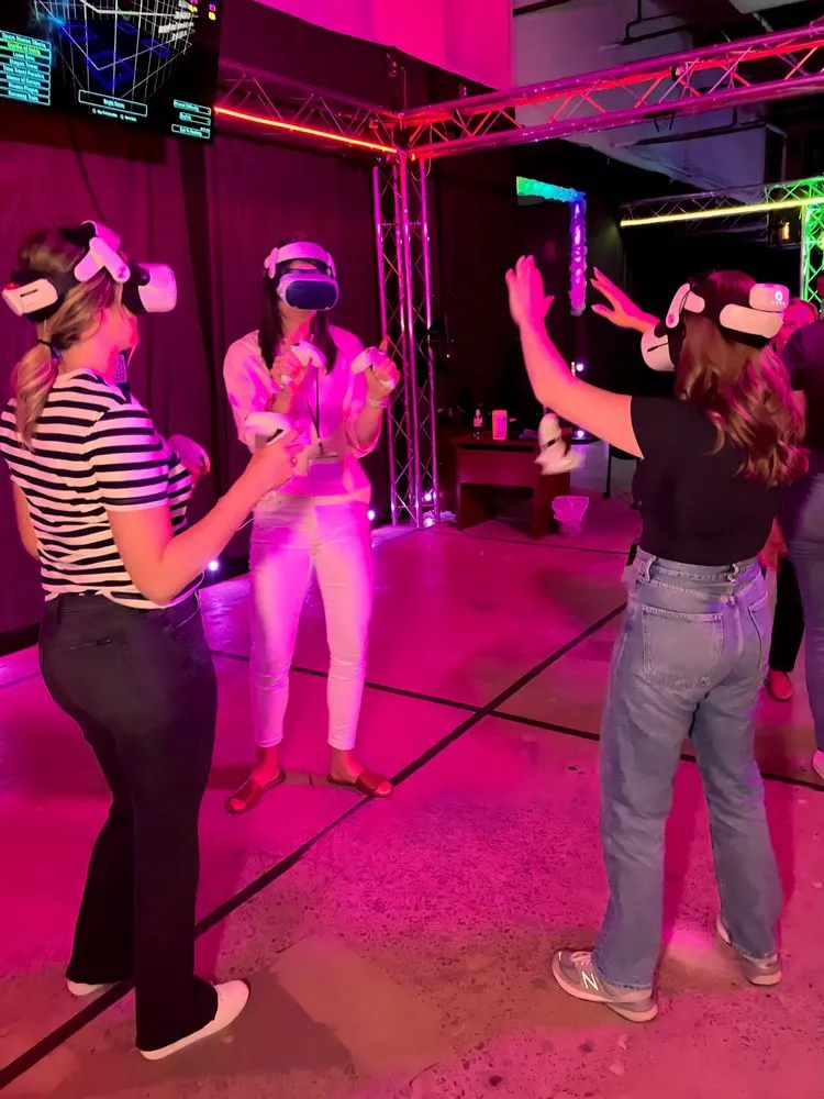 VR Adventures Zone image