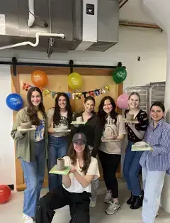 Clay Lounge