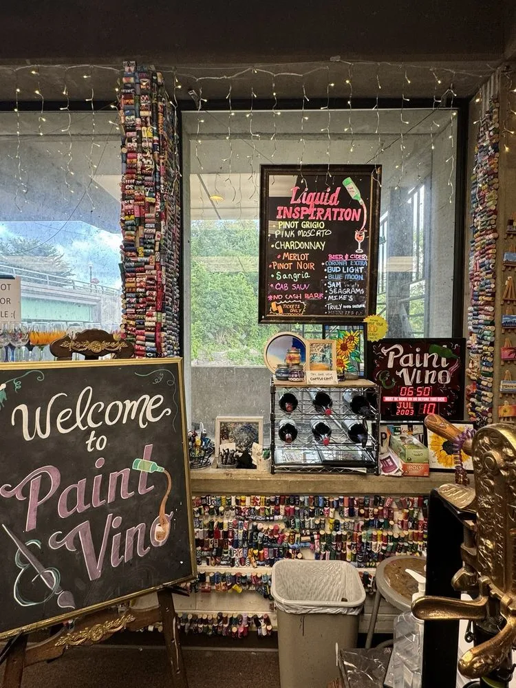 Paint and Vino image