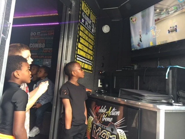 Mobile Action Xtreme Gaming Theatre image