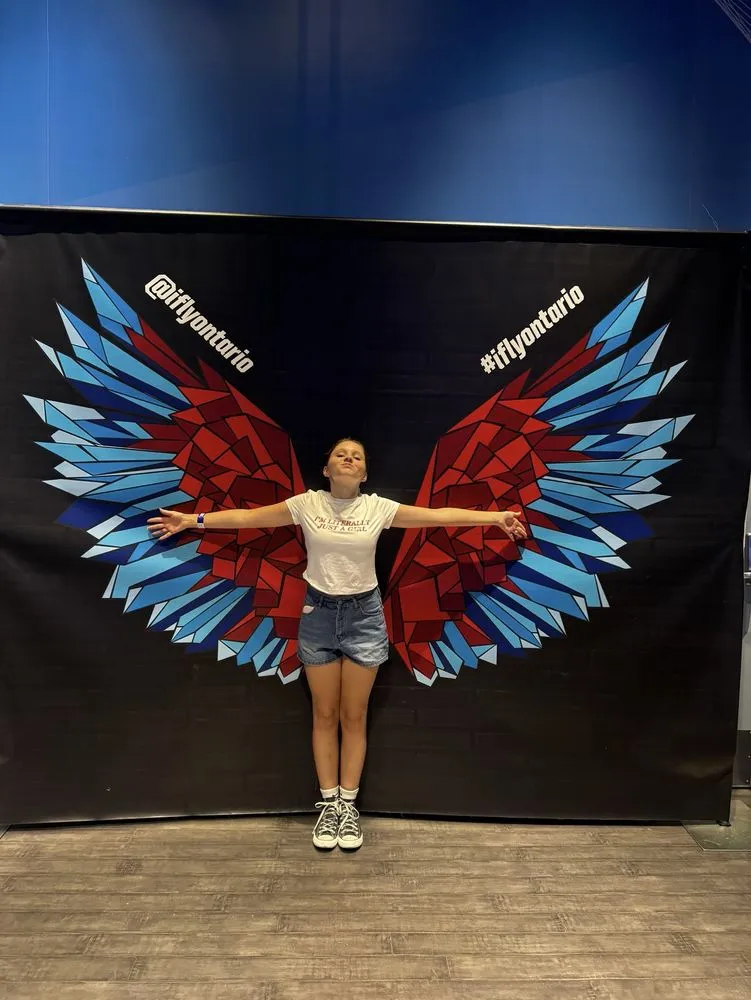 iFLY Indoor Skydiving - Ontario logo