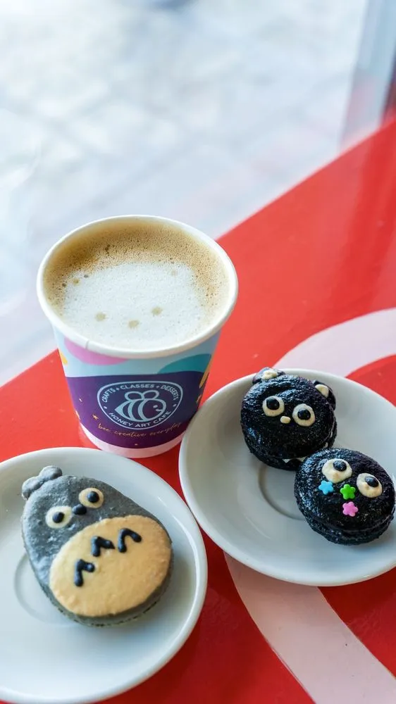 Honey Art Cafe image