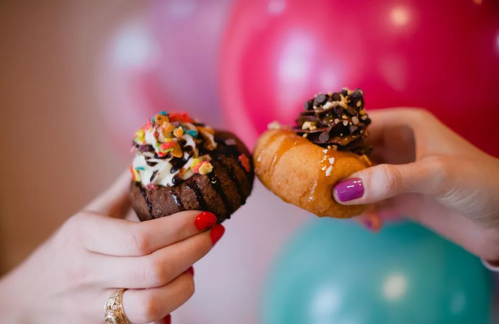 The Cupcake Bar logo