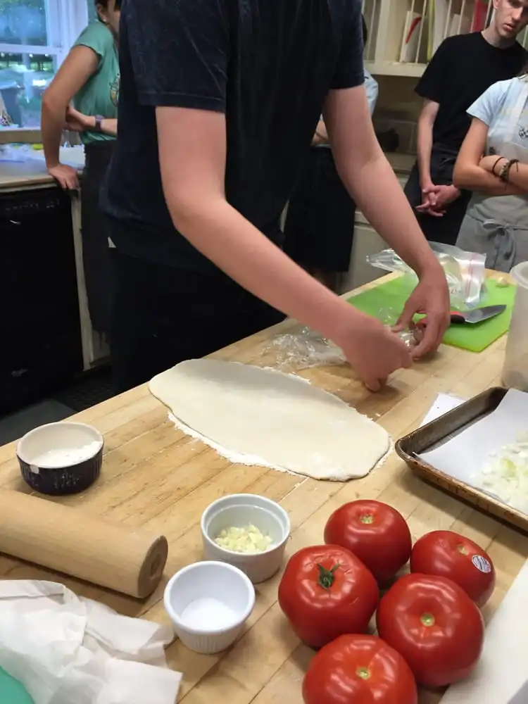 Cest Si Bon Cooking School image