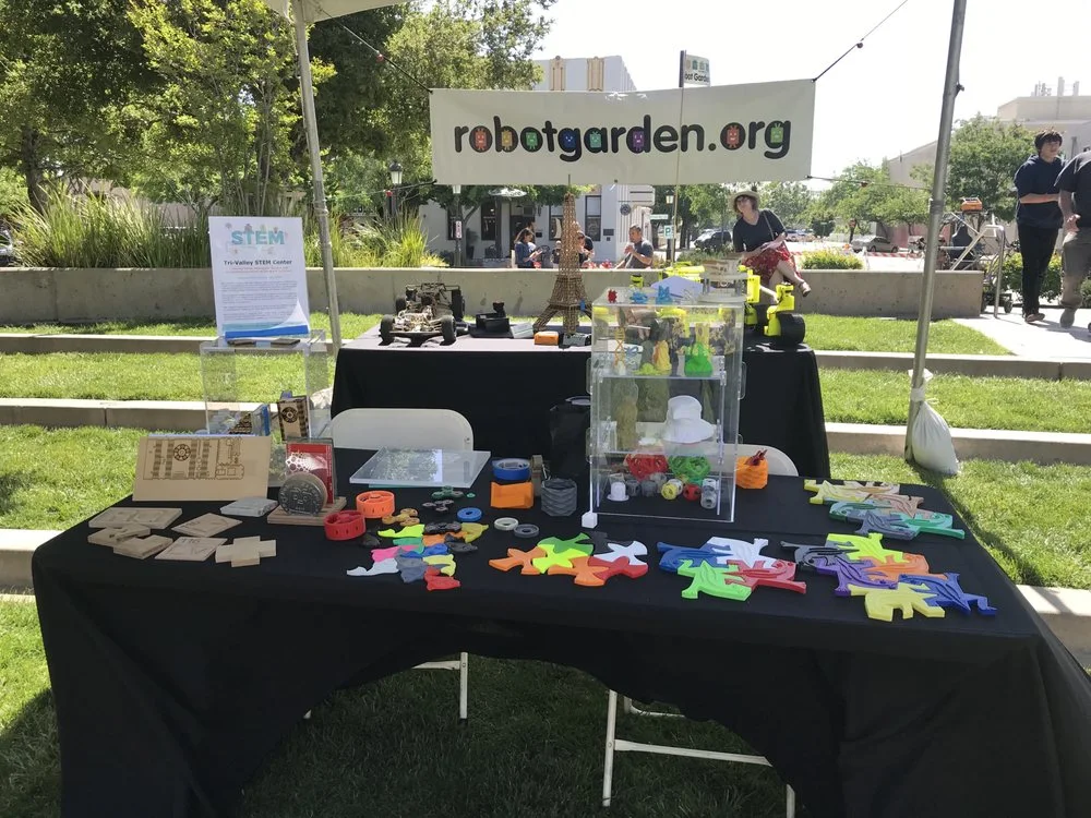 Robot Garden image