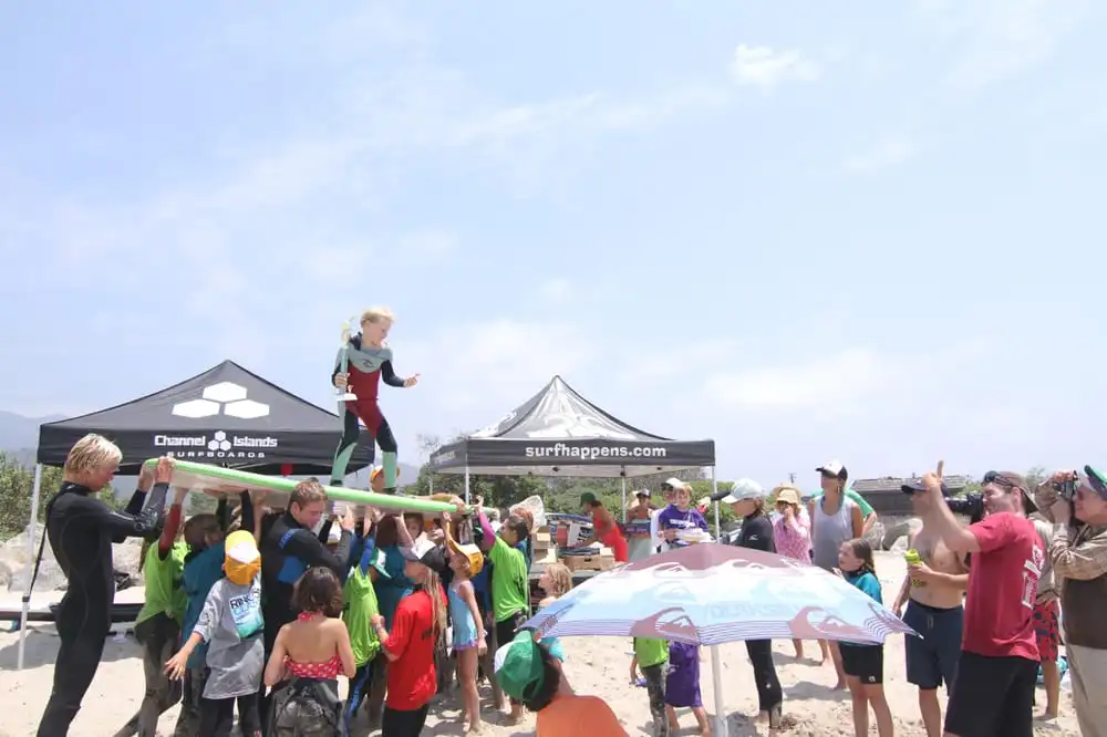 Surf Happens image