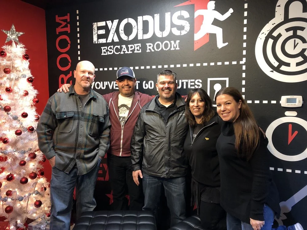 Escape Room 831 Wave image