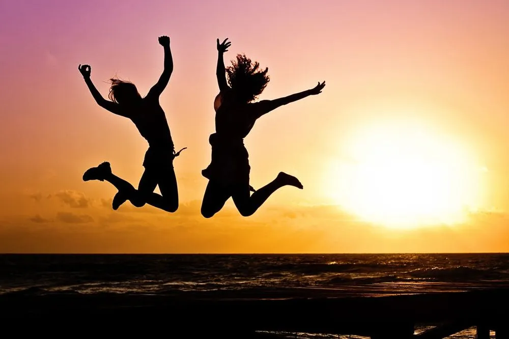 Rising Momentum image