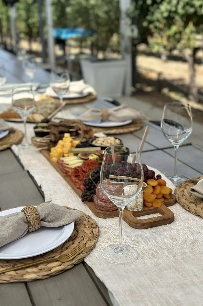 Tour del Vino image