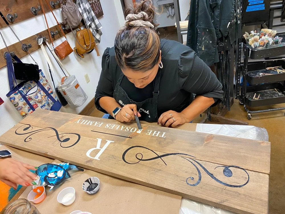 Board & Brush - Round Rock logo