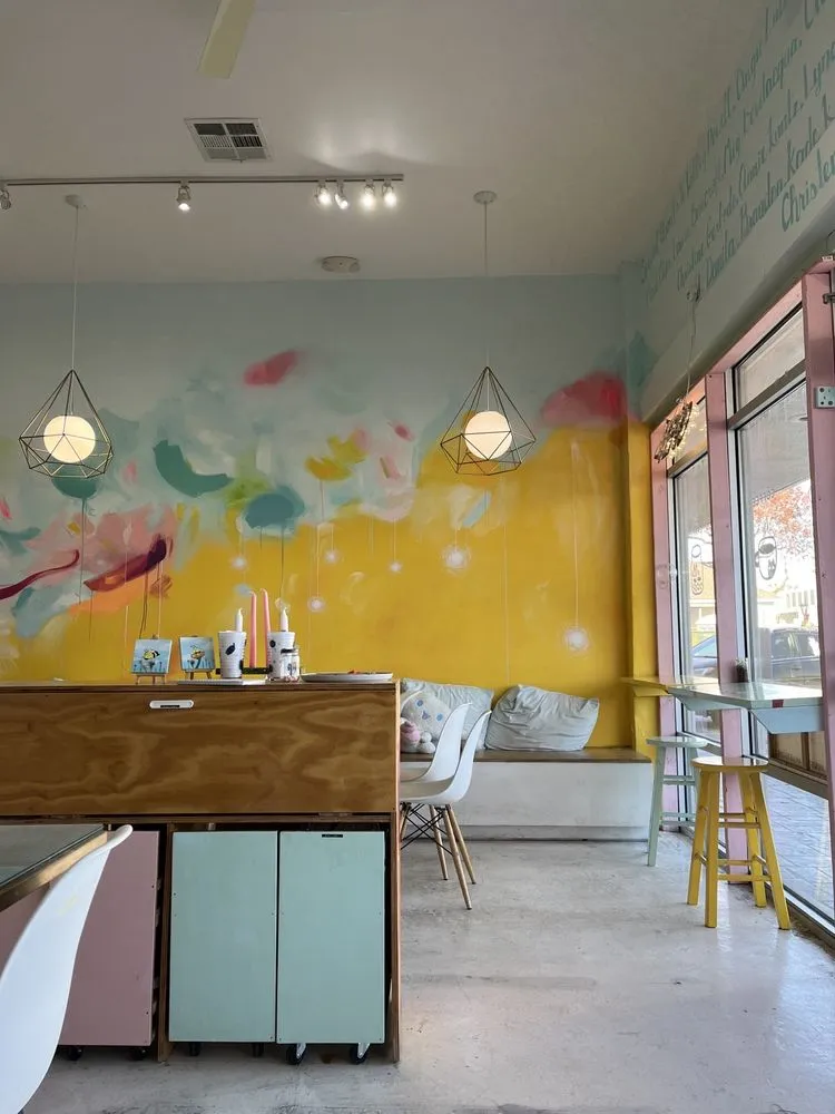 Honey Art Cafe image
