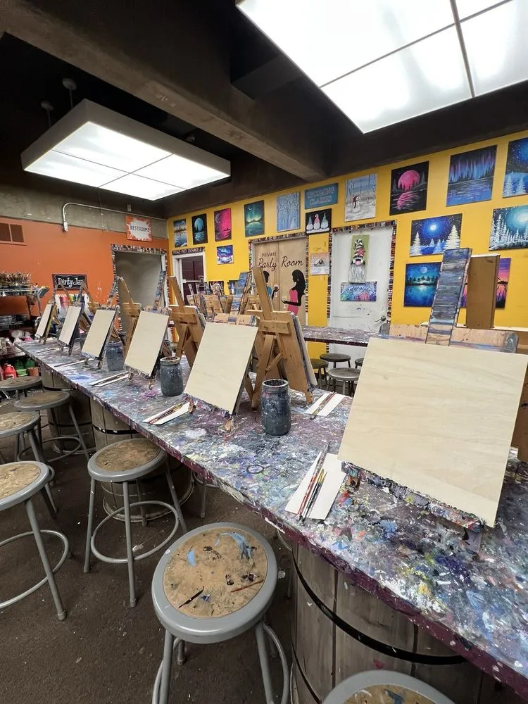 Paint and Vino image