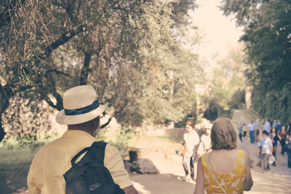 Scavenger Hunt Walking Tours image