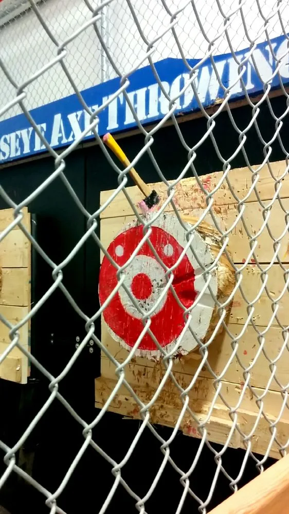 Bullseye Axe Throwing image