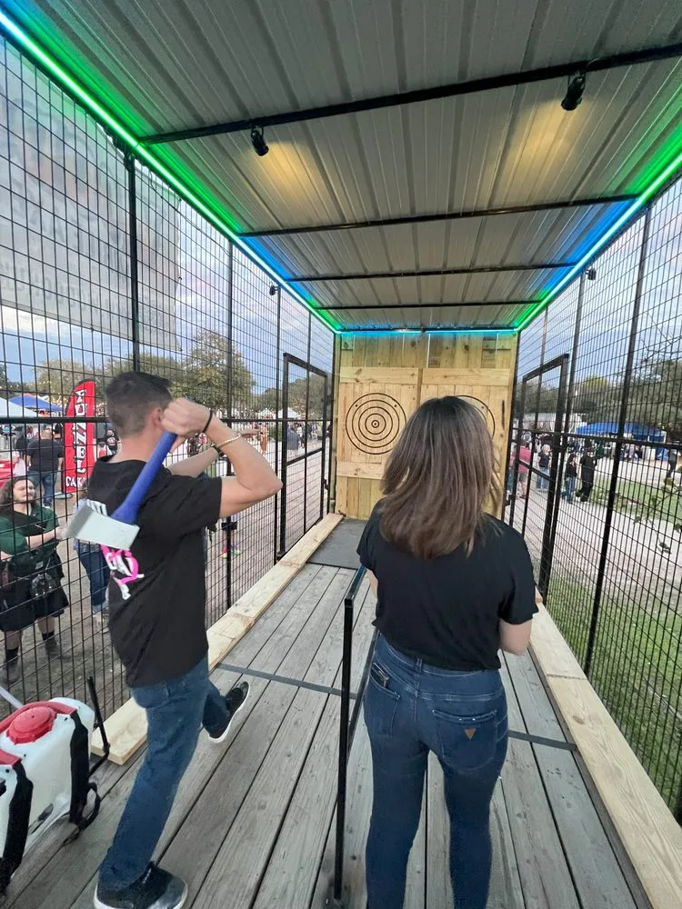 Woodchuk's Mobile Axe Throwing image