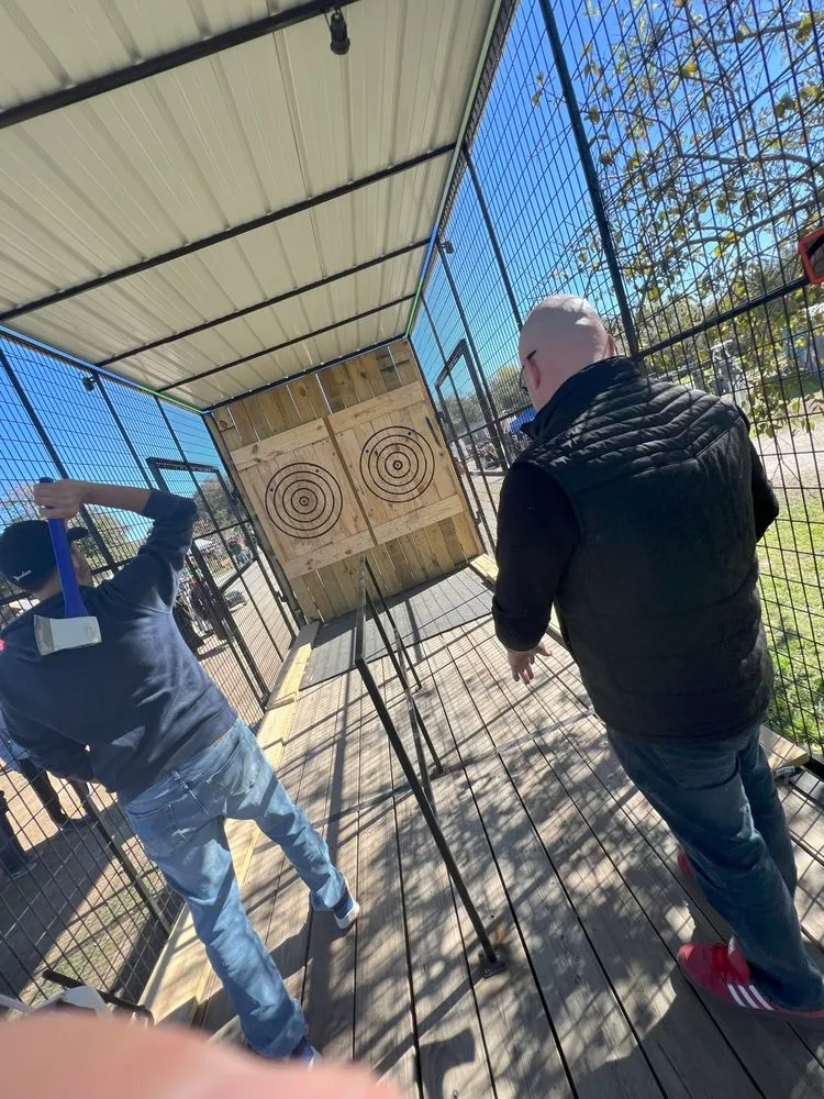 Woodchuk's Mobile Axe Throwing image