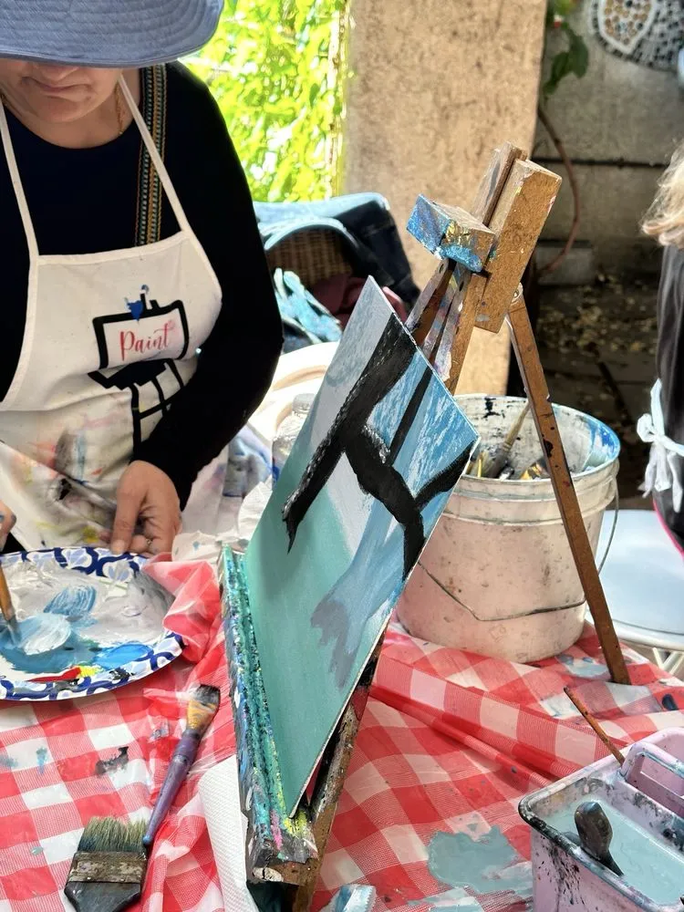 Paint & Picnic image