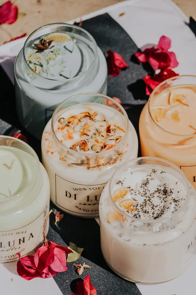 Di Luna Candles image