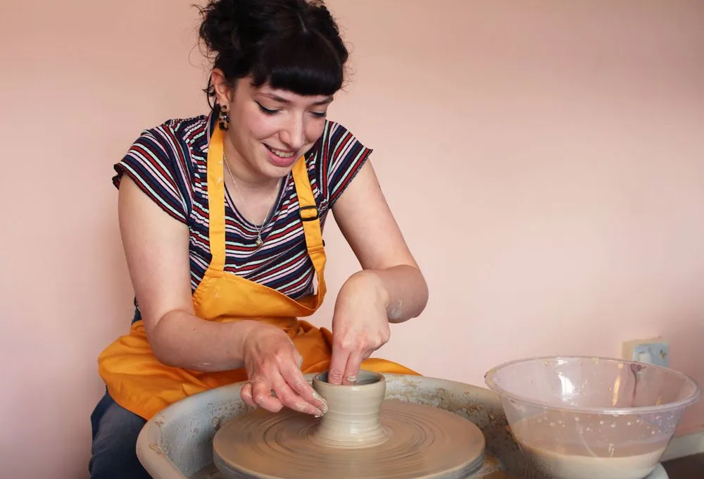 The Pottery Experience logo