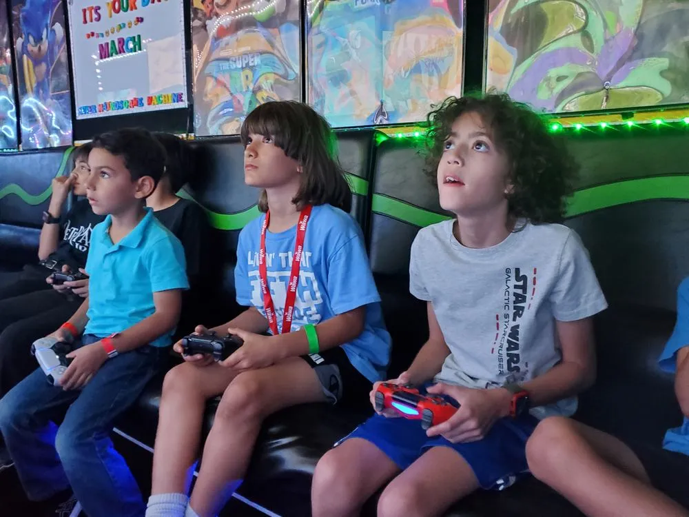 Super Mario's Game Machine image