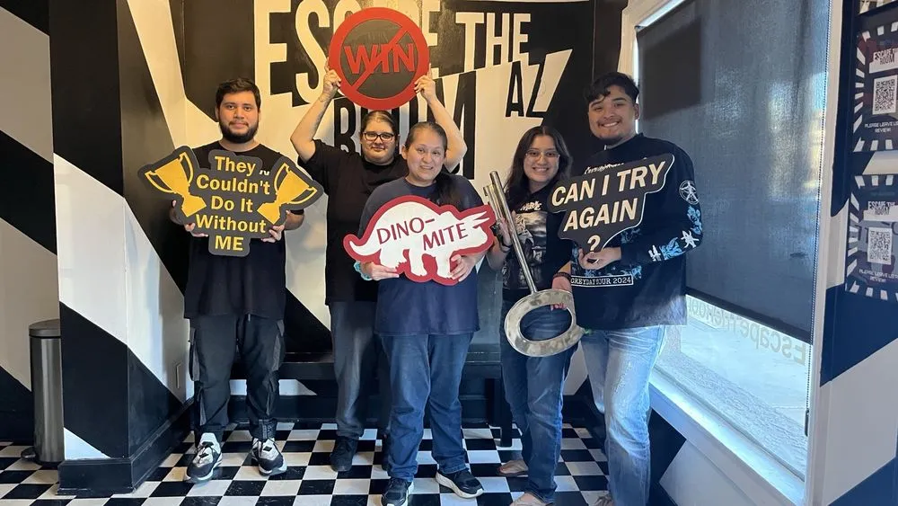 Escape The Room AZ image