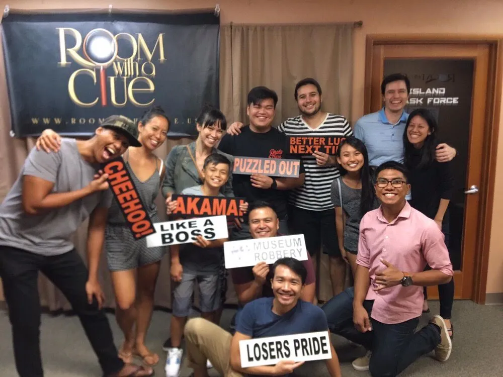 Room With A Clue image