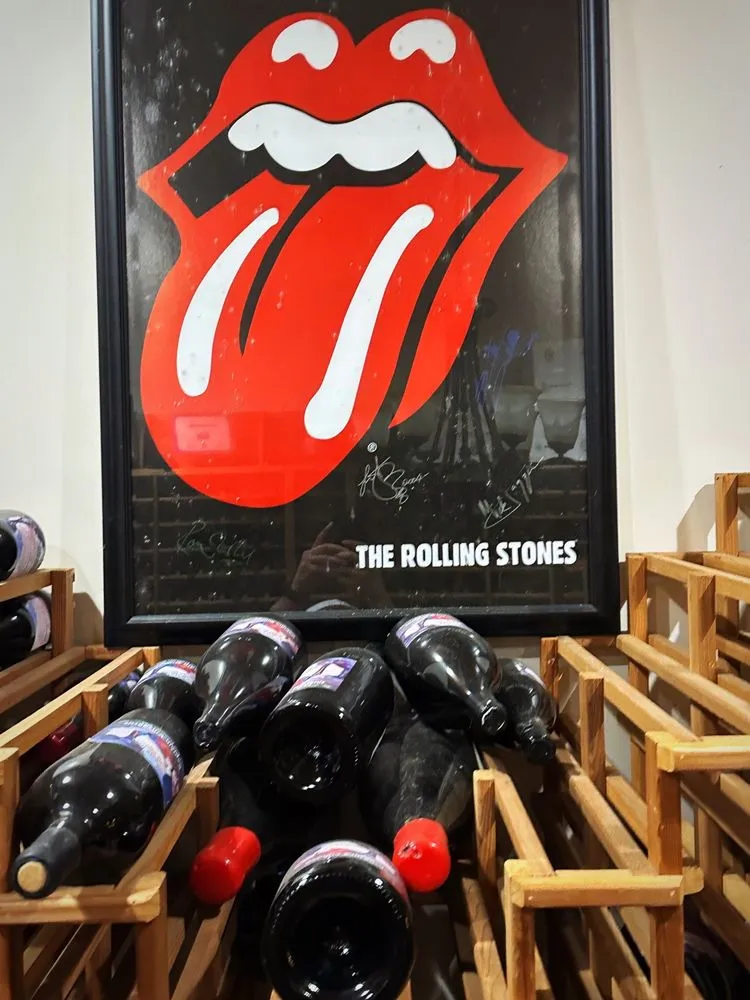 Captain Vineyards image