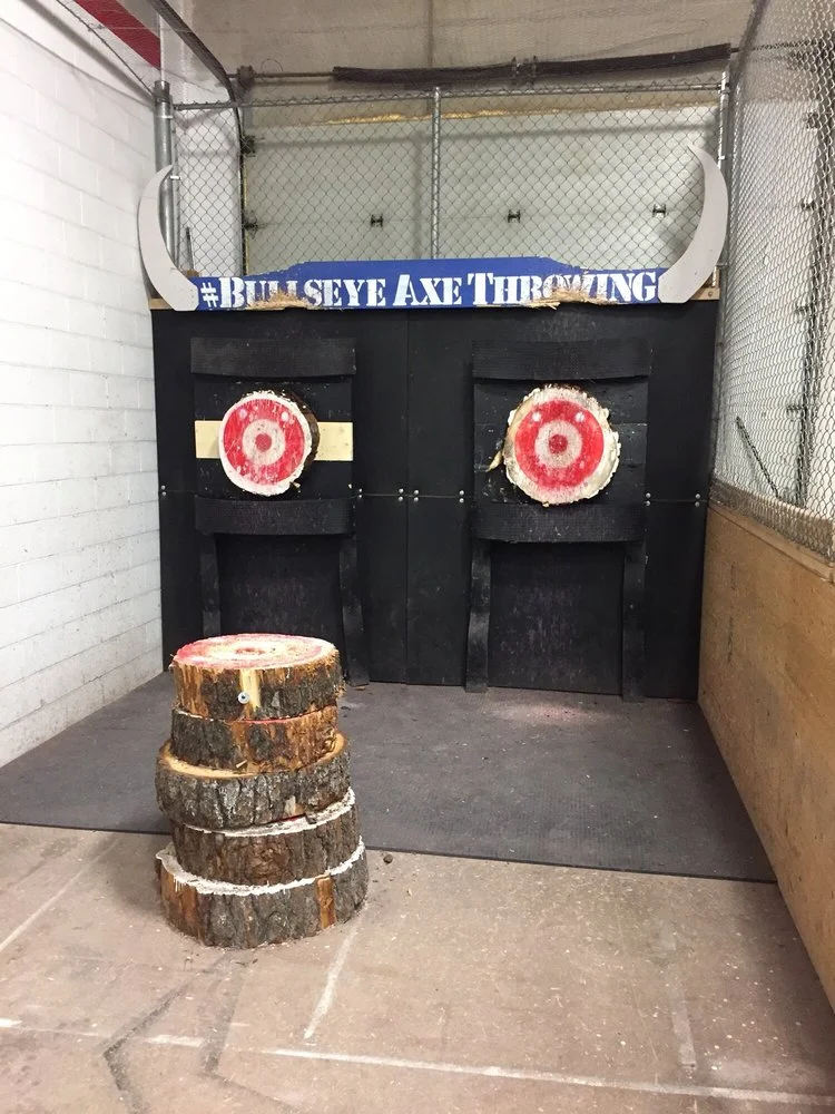 Bullseye Axe Throwing image
