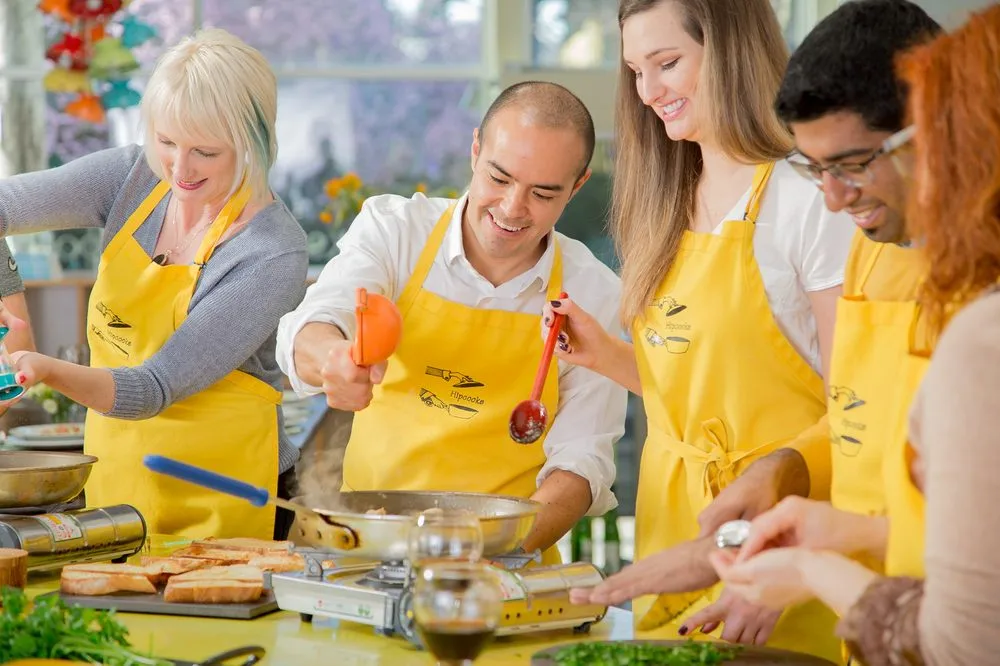 Hipcooks logo