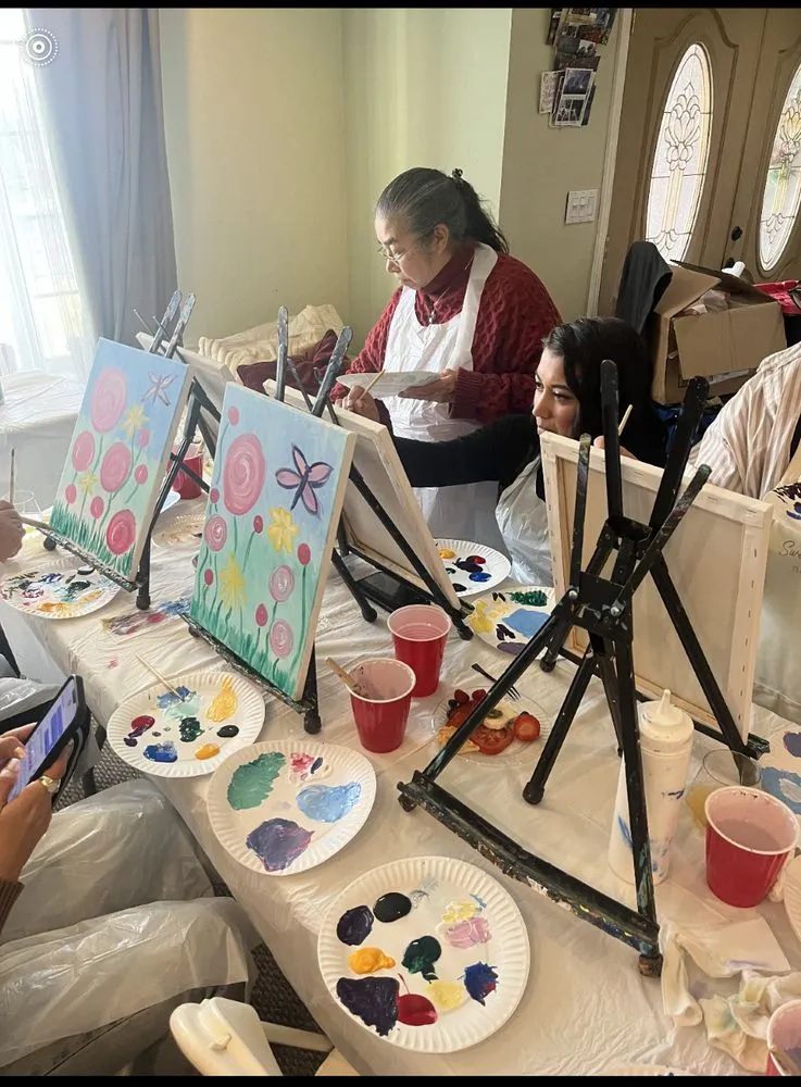 Paint and Sip Studio LA image