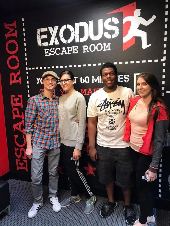 Escape Room 831 Wave image