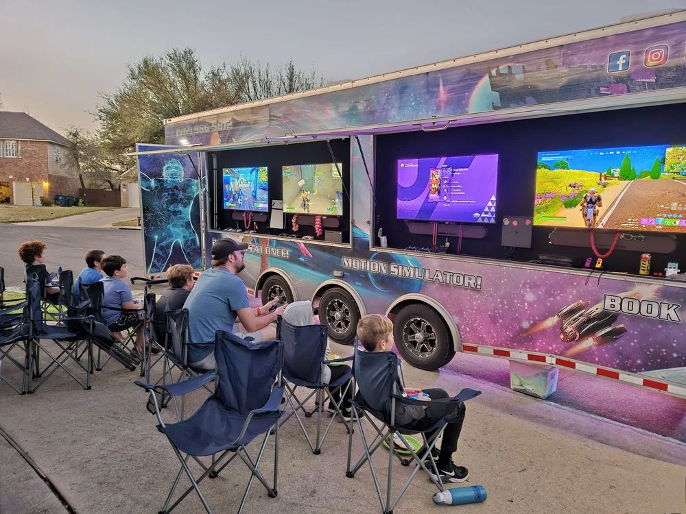 Metaverse Game Truck image