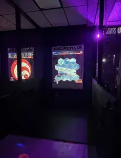 Delirium Axe Throwing